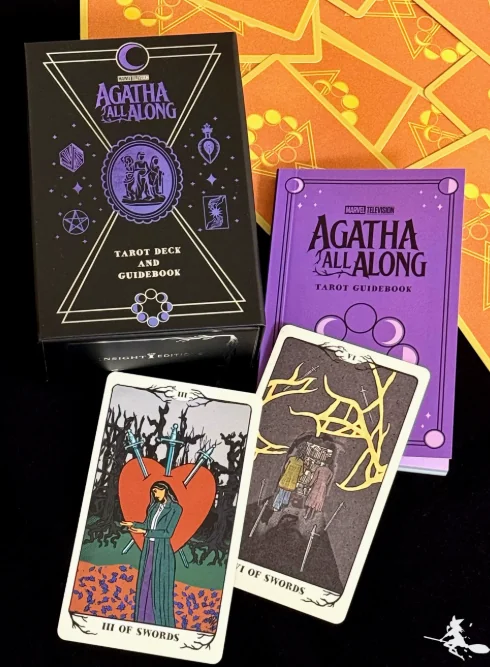 agatha-all-along-tarot-deck-more-new-images-v0-szy7anm7a05f1
